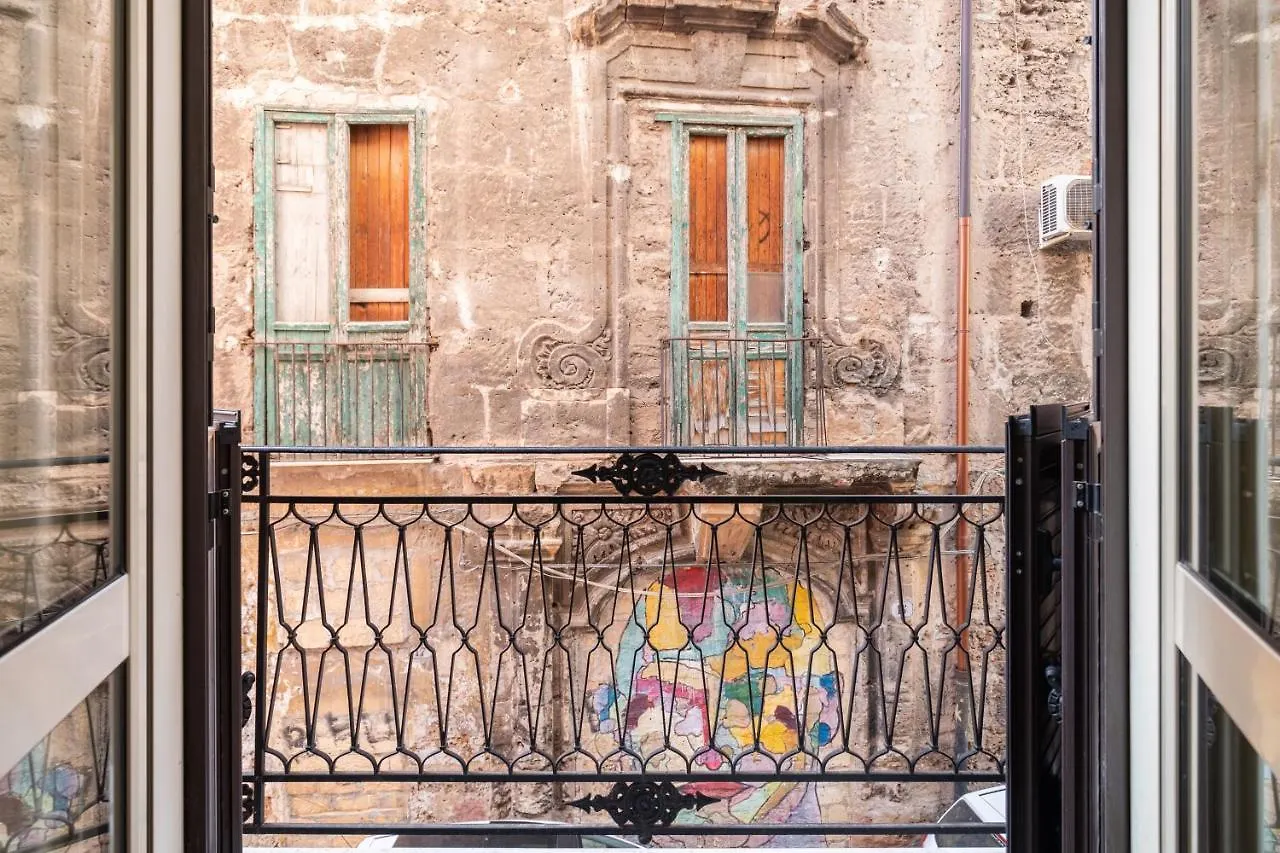 Open Sicily Residence - Central Apartments Near Quattro Canti Palermo